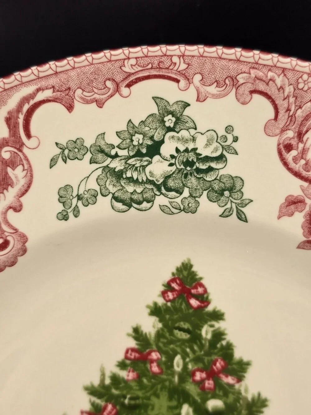 Johnson Brothers Old Britain Castles Pink Christmas 10.5
